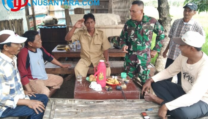 Sinergi Tanpa Batas, Babinsa Benjeng Perkuat Keamanan Desa Lundo Melalui Komsos Strategis