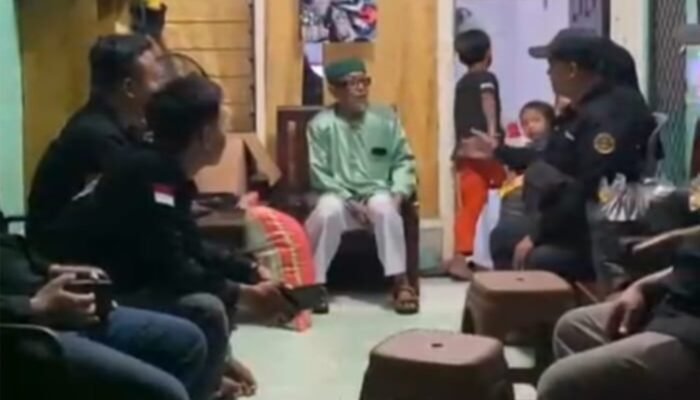 Peringati Maulid Nabi, YALPK Surabaya Salurkan Santunan di Panti Asuhan Al-Mumin