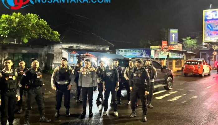 Wakapolres Jember Pimpin Patroli Skala Besar, Pastikan Kamtibmas Kondusif di Tengah Kegiatan Perguruan Silat