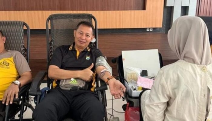 Sisi Humanis Polri: Polres Gresik Gelar Donor Darah, Sokong Ketersediaan Stok PMI