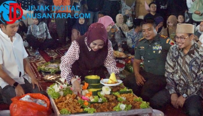 Rayakan Harjasda ke-167, Wakil Bupati Sidoarjo Gelar Pesta Rakyat di Monumen Jayandaru