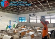 Plafon SMPN 60 Surabaya Ambrol, Tiga Siswi Alami Syok