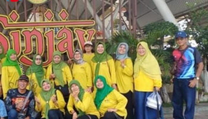 Eratkan Silaturahmi, Warga Villa Sengkaling Gelar Wisata Kuliner dan Religi ke Madura-Surabaya