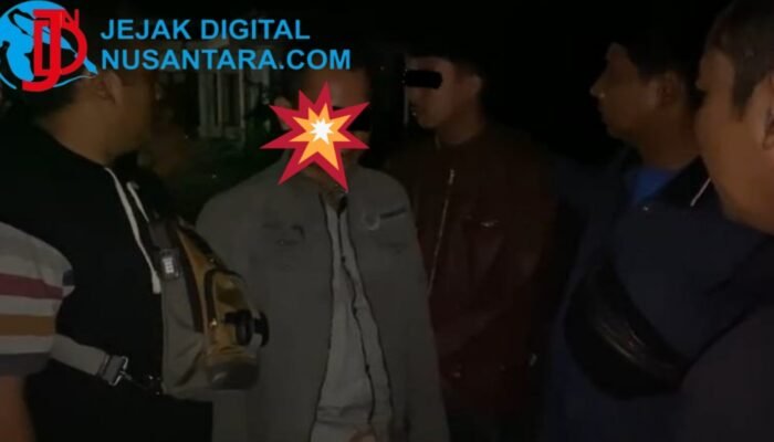 Polisi Ringkus Dua Pria Penganiaya Guru di Kedungdung, Celurit Jadi Barang Bukti