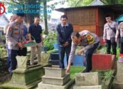 Jelang Ramadan, Kapolresta Malang Kota Ziarah Serentak ke Makam Korban Kanjuruhan