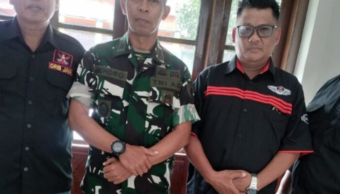 Perkuat Sinergitas, GRIB Jaya PAC Balongbendo Sambangi Koramil untuk Kawal Program Presiden