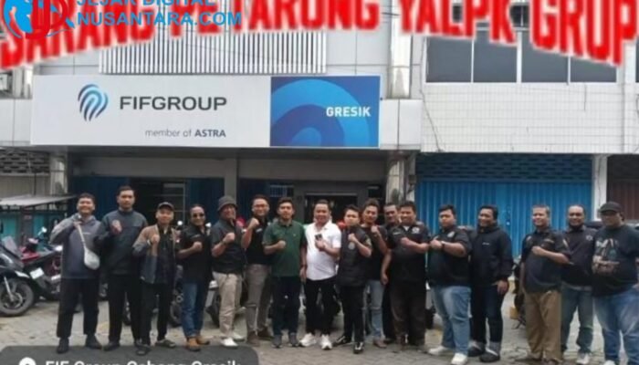 Tuntut Pencairan BPKB, Puluhan Massa YALPK Geruduk Kantor FIF Cabang Gresik