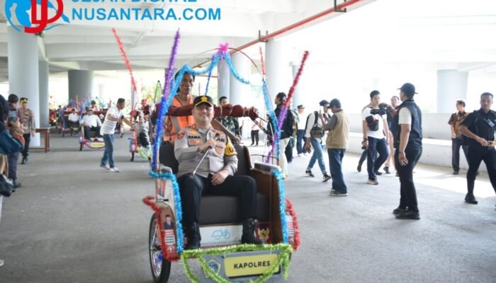 Gresik Raih Adipura 2026, Forkopimda Pawai Becak Listrik Kampanyekan Green Energy