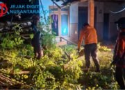 Camplong Dilanda Cuaca Ekstrem, Puluhan Rumah Rusak dan Akses Jalan Sempat Lumpuh Total