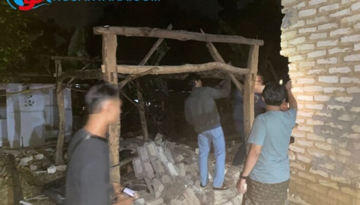 Ledakan Petasan di Pegantenan Pamekasan, Rumah Hancur, Empat Pemuda Dilarikan ke Rumah Sakit