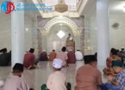 Jaga Kondusivitas Pasca-Lebaran, Sat Binmas Polres Sampang Gelar Safari Jum’at di Camplong