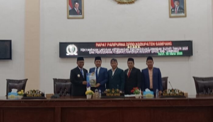 DPRD Sampang Sahkan 4 Perda Strategis, Fokus Penanggulangan Kemiskinan hingga Desa Wisata