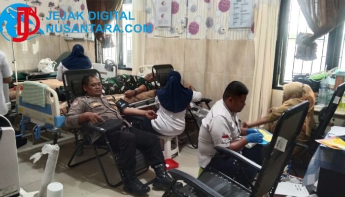 Perkuat Stok Darah, Koramil 0829-15/Geger dan Forkopimcam Gelar Aksi Kemanusiaan