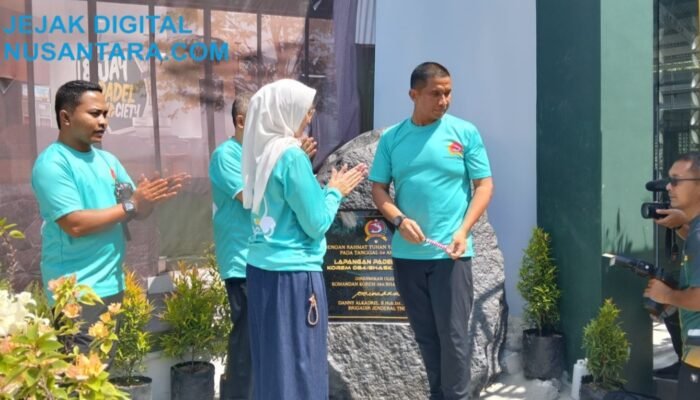 Danrem 084/Bhaskara Jaya Resmikan Lapangan “Padel 84JAY”, Ikon Baru Olahraga di Jantung Surabaya