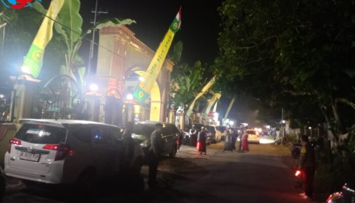 Sinergitas TNI-Polri Kawal Harlah SBDS Tiga Serangkai di Bangkalan, Santuni Anak Yatim dan Resmikan Sekretariat