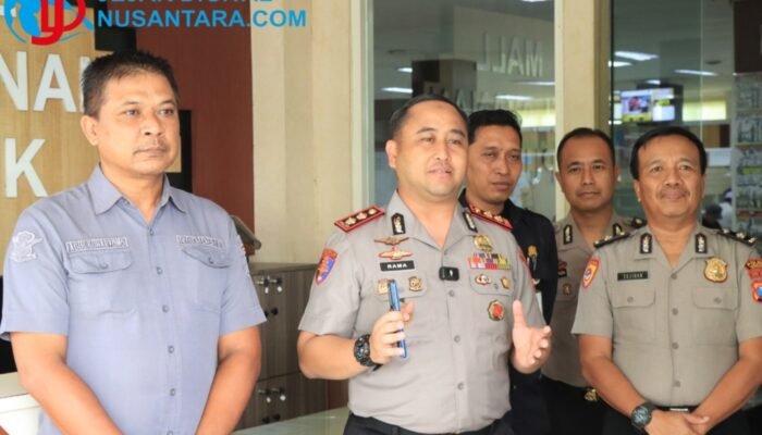 Berantas Celah Pungli, Kapolres Gresik Sidak Pusat Layanan Publik dan Satpas
