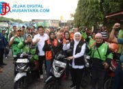 Kendalikan Inflasi, Gubernur Khofifah dan Bupati Subandi Tebar BBM Gratis dan Pantau Pasar Murah di Sidoarjo