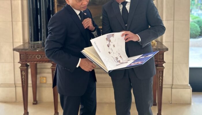 Kini Juga Hadir di KBRI Paris, Buku Rasa Bhayangkara Nusantara Kenalkan MBG Indonesia ke Masyarakat Perancis