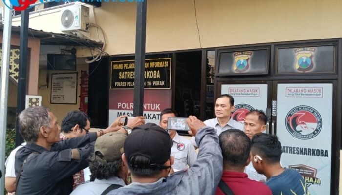 Polres Pelabuhan Tanjung Perak Ringkus Pengedar Sabu di Jalan Hangtuah, Buru Pemasok asal Madura