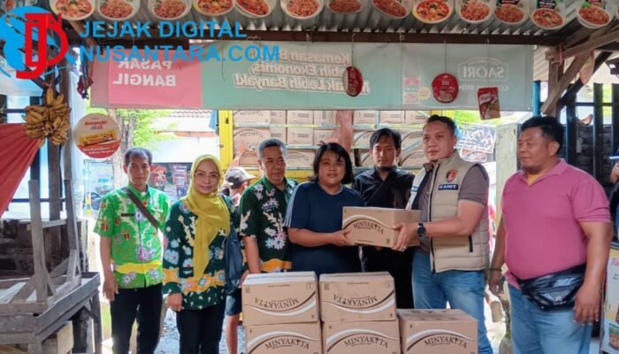 Redam Lonjakan Harga, Satgas Pangan Polres Pasuruan Guyur 9,6 Ton Minyakita ke Pasar