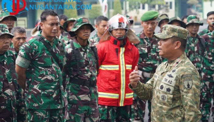 Tingkatkan Keamanan Gudang Amunisi, Danrem 084/BJ Tinjau Simulasi Penanggulangan Kebakaran