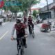 Satsamapta Polres Sampang Gelar Patroli Sepeda Presisi, Pantau Kamtibmas Sambil Berbagi di Hari Jumat