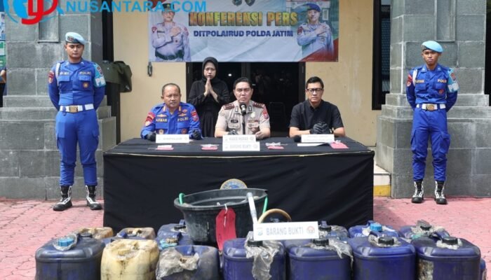 Polda Jatim Bongkar Sindikat Penyelundupan Solar Subsidi Antar-Pulau, Pengusaha Asal Blora Diringkus