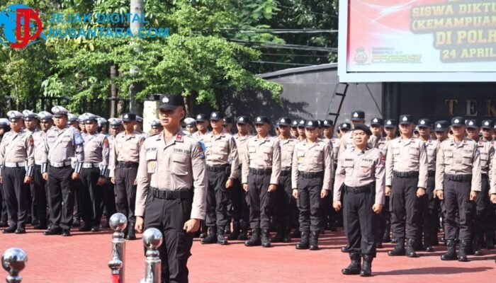 Polres Nganjuk Resmi Buka Latja Siswa Bintara Brimob, Kapolres Tekankan Disiplin dan Humanisme