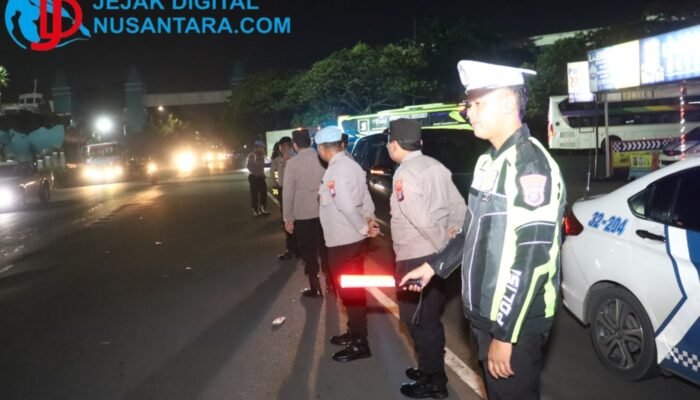 Tekan Kriminalitas Jalanan, Polres Pelabuhan Tanjung Perak Intensifkan Patroli Skala Besar