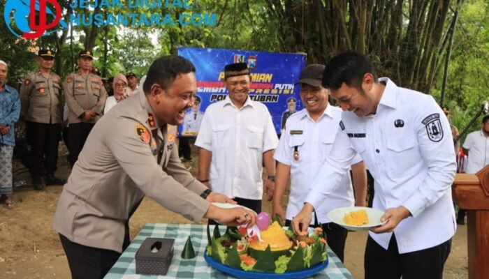 Wujudkan Harapan Warga, Kapolres dan Bupati Tuban Resmikan Jembatan Merah Putih di Bangilan