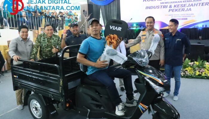 Kapolres Gresik Apresiasi Peringatan May Day di Stadion Gejos Berjalan Kondusif dan Humanis