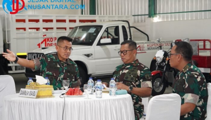 Dukung Infrastruktur, Danrem  Ikuti Vicon Pembangunan Jembatan Garuda.