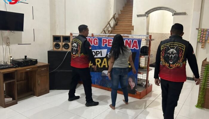 Respons Cepat Aduan Warga, Polres Gresik Bongkar Peredaran Miras di Warung Remang Lowayu