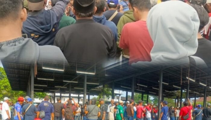 Suro Patah Tulang, Kasus Malah Tipiring? Ratusan Warga Segel Pintu Polresta Banyuwangi, Soroti Dugaan Permainan Pasal