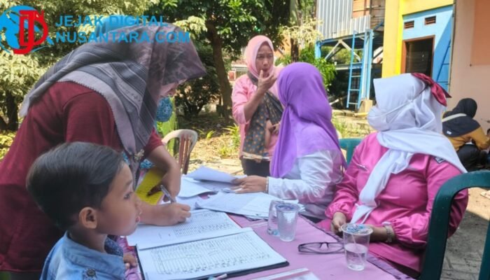 Ratusan Anak Ramaikan Posyandu TMMD 128 Gresik