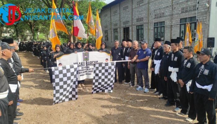 Implementasi Memayu Hayuning Bawono, Ribuan Calon Warga PSHT Kediri Gelar Long March