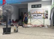 RSUD dr. Mohammad Zyn Sampang Salurkan Daging Kurban untuk Ratusan Karyawan Non-PNS dan Warga Sekitar