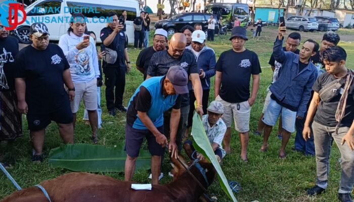 Gelar Kurban dan Santunan di Pantai Sine, YALPK Group Nyatakan Komitmen Kepedulian Sosial