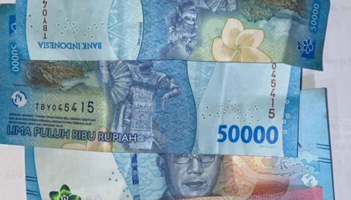 Tiga Tahun Menyamar Jadi Polisi, Pemalak Warung di Duduksampeyan Akhirnya Diringkus