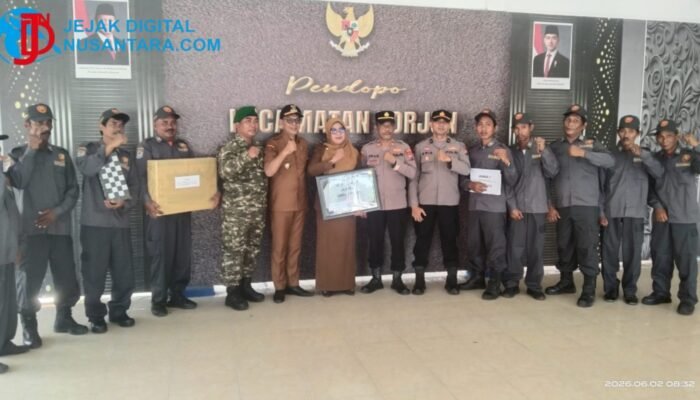 Sabet Juara 1 Lomba Sat Kamling, Desa Torjun Jadi Percontohan Keamanan di HUT Bhayangkara ke-80