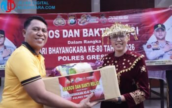 Sambut HUT Bhayangkara ke-80, Polres Gresik Sebar Bansos dan Bersihkan 4 Rumah Ibadah Lintas Agama 