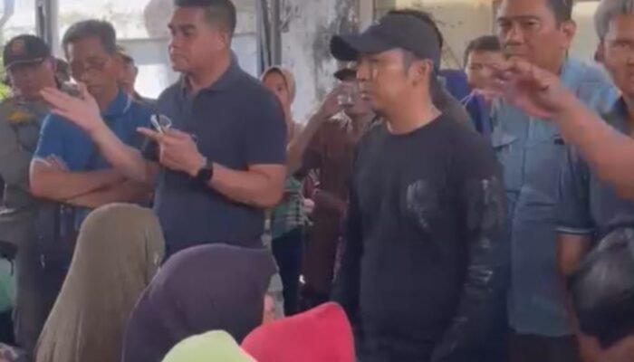 Rencana Relokasi Pedagang PPI Krembangan Ditolak, Warga dan Camat Terlibat Adu Argumen