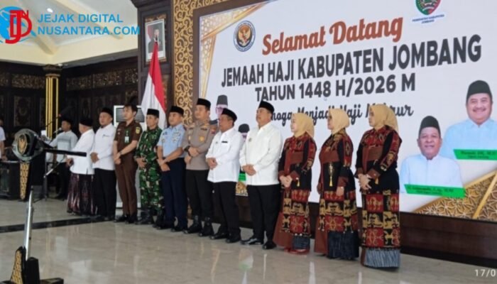 Tangis Haru Sambut 360 Jemaah Haji Kloter 60 di Pendopo Jombang, Kisah Nazar Bentor Jadi Perhatian