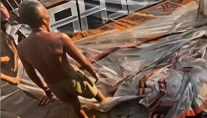 Ledakan Balon Udara Bermuatan Petasan Gegerkan Kebomas Gresik, 2 Penghuni Rumah Dilarikan ke Faskes