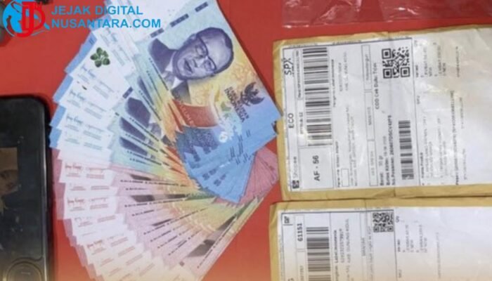 Nekat Top-Up Saldo Digital Pakai Uang Mainan, Remaja Asal Jombang Diringkus Polsek Manyar