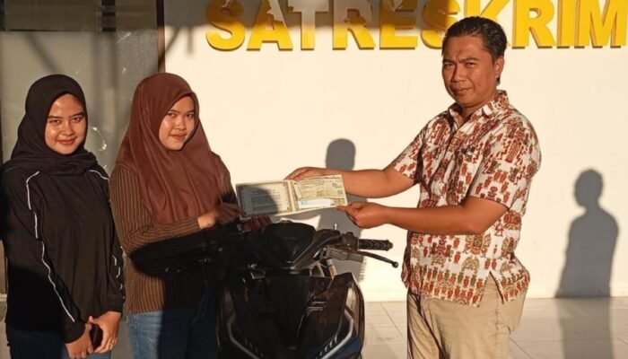 Satreskrim Polres Pamekasan Tangkap Pelaku Curanmor, Kembalikan Motor Korban Tanpa Biaya