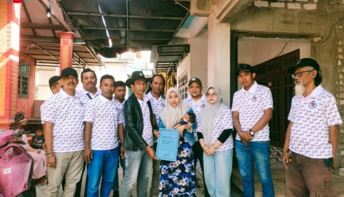 HUT ke-5 AWAS: Sebelum Gelar Raker, Aliansi Wartawan Sampang Salurkan Bantuan Spesial untuk Balita Gizi Buruk