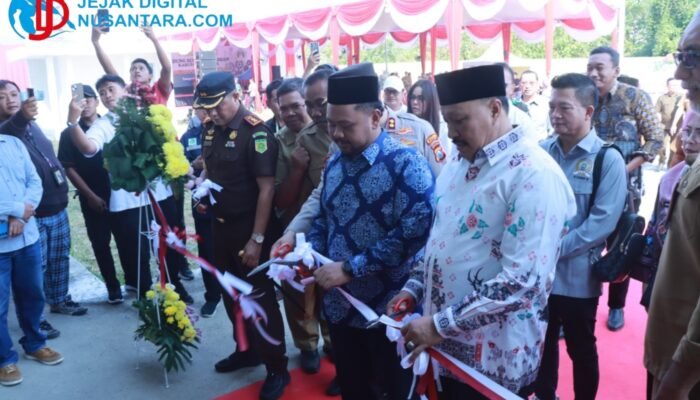 Kapolres Gresik Dampingi Bupati Resmikan Sentra IKM Logam Menganti, Dorong Industri Lokal Naik Kelas