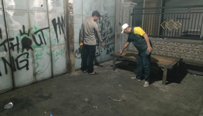 Cemburu Hubungan Asmara Ibu Jadi Pemicu, Tiga Pria di Sampang Terlibat Carok Senjata Tajam