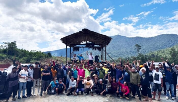 Ratusan Petani Laoli Bertahan di Lahan, Tolak Rencana Pengosongan Pemkab Luwu Timur